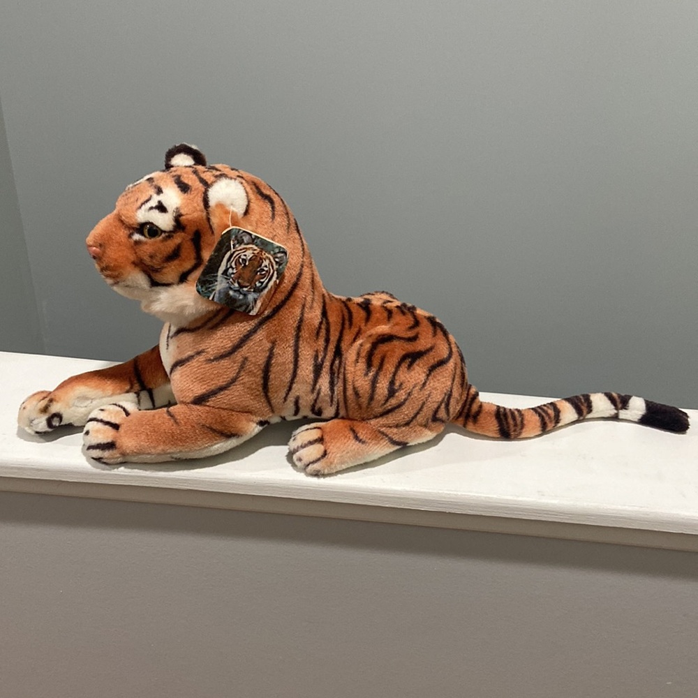 Plush Tiger Home Accent Shalom Toy Co NWT
